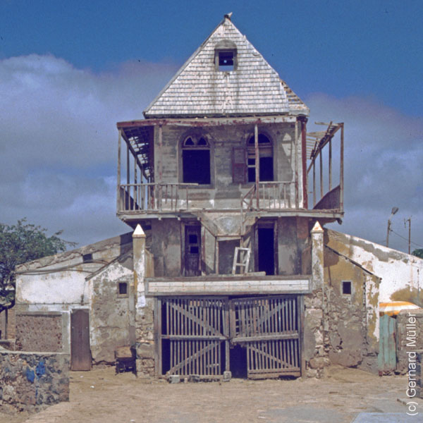 1_CapVerde_1994_Praia_008