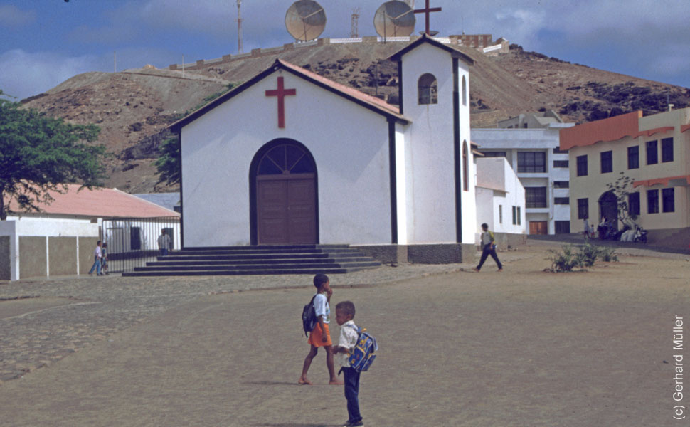1_CapVerde_1994_Praia_035