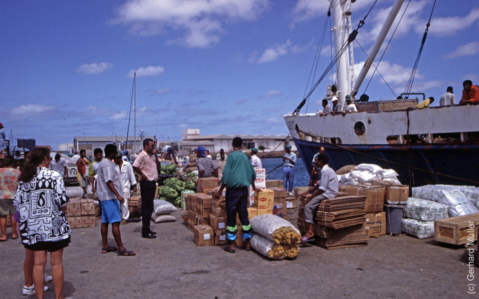 1_CapVerde_1994_Praia_037