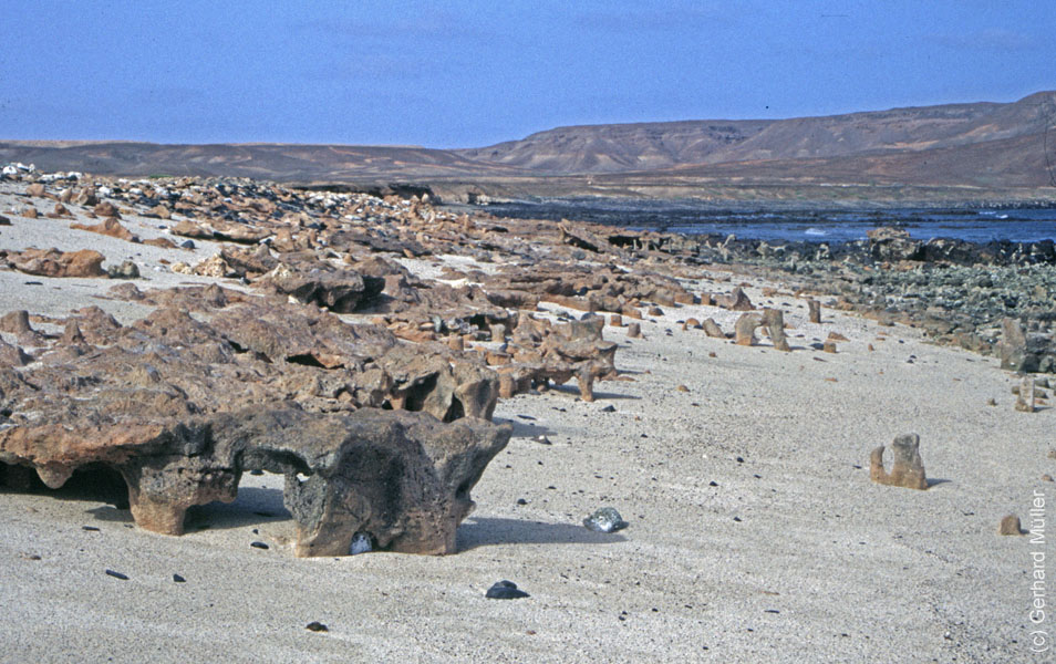 1_CapVerde_1994_Praia_072