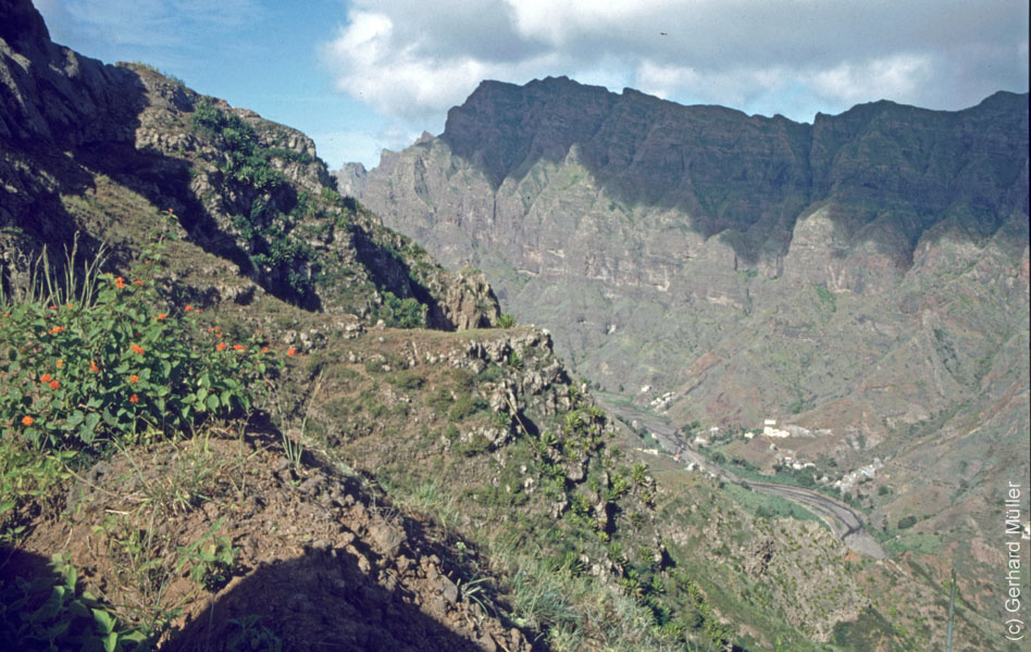 6_CapVerde_1994_Cova-Krater_004