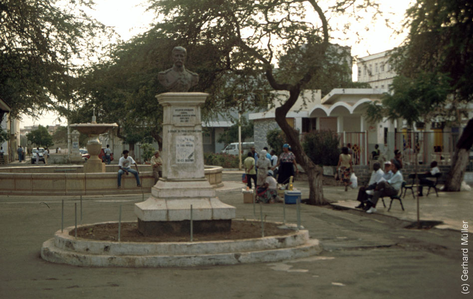 7_CapVerde_1994_Praia_003