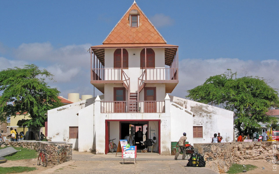 CapVerde_2003_0356