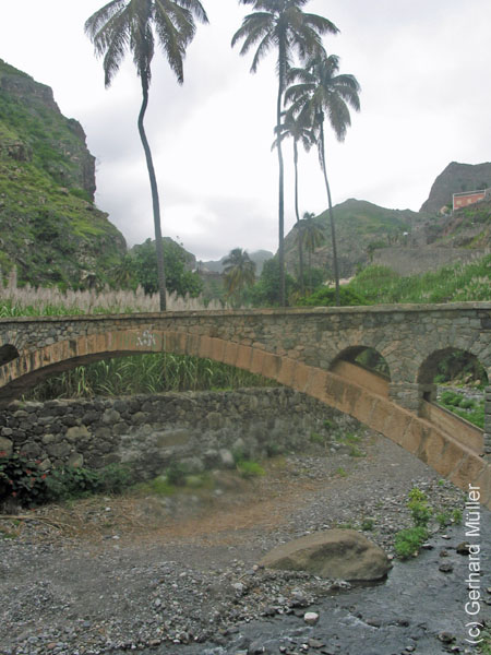 CapVerde_2003_0234