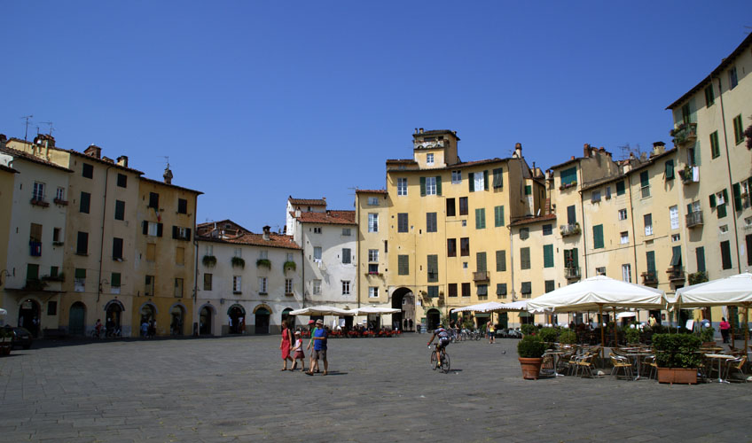 Lucca003