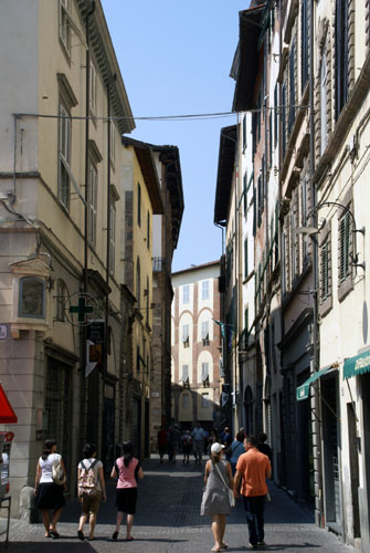 Lucca015